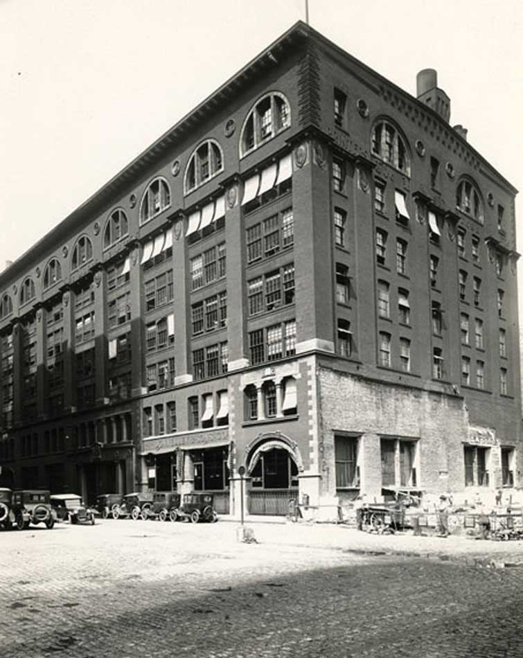 Photograph of the R. R. Donnelley building,