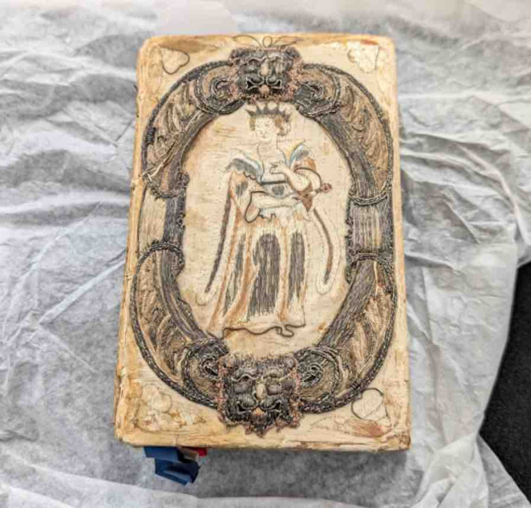 The restored prayer book